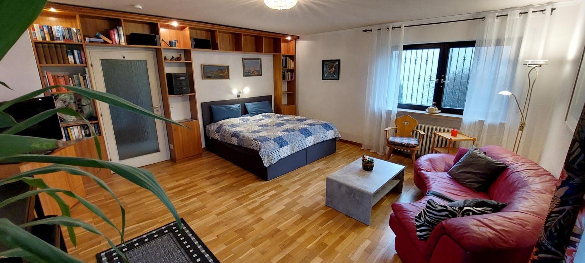 Grosszuegige Wohnung Mit Terrasse Wuerzburg, Zell Zell am Main Exterior photo